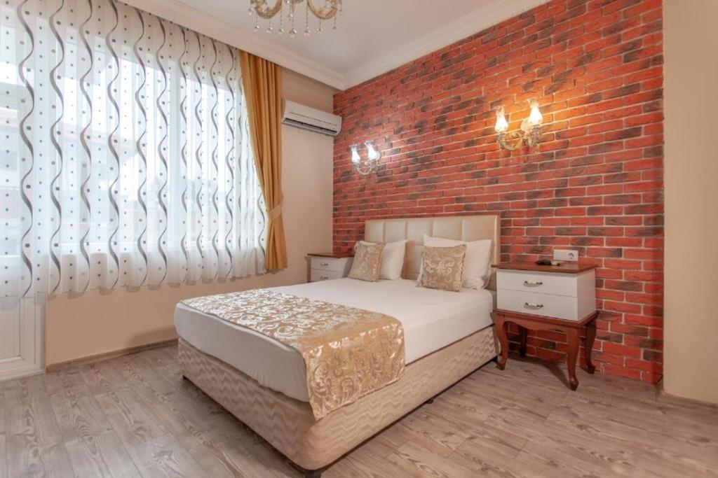 Ozmen Hotel Old Town Kaleici Adult Only Antalya Exterior photo