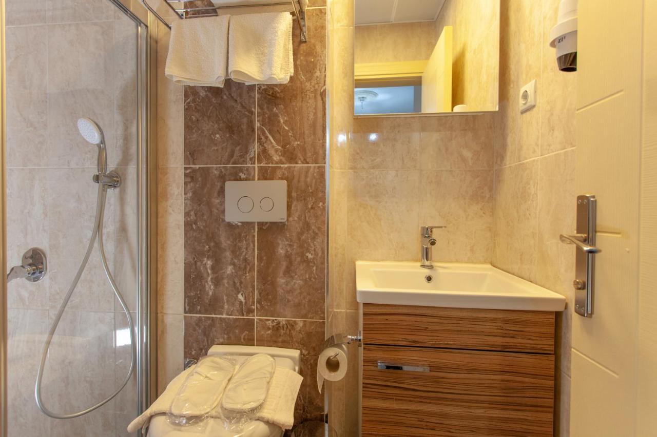 Ozmen Hotel Old Town Kaleici Adult Only Antalya Exterior photo